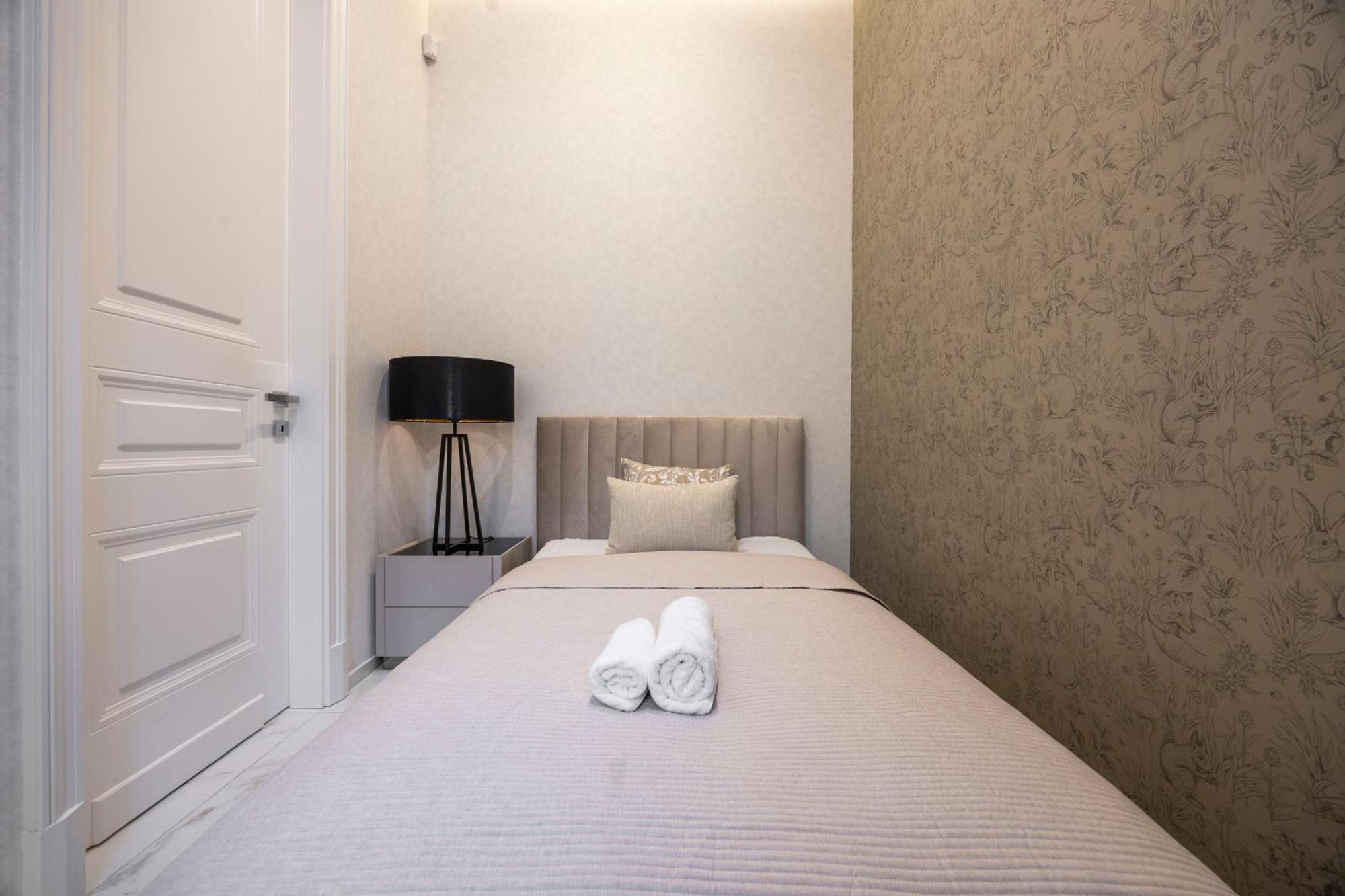 Luxurious High-End Central Grand Residence Next To The Basilica Budapest Exterior photo