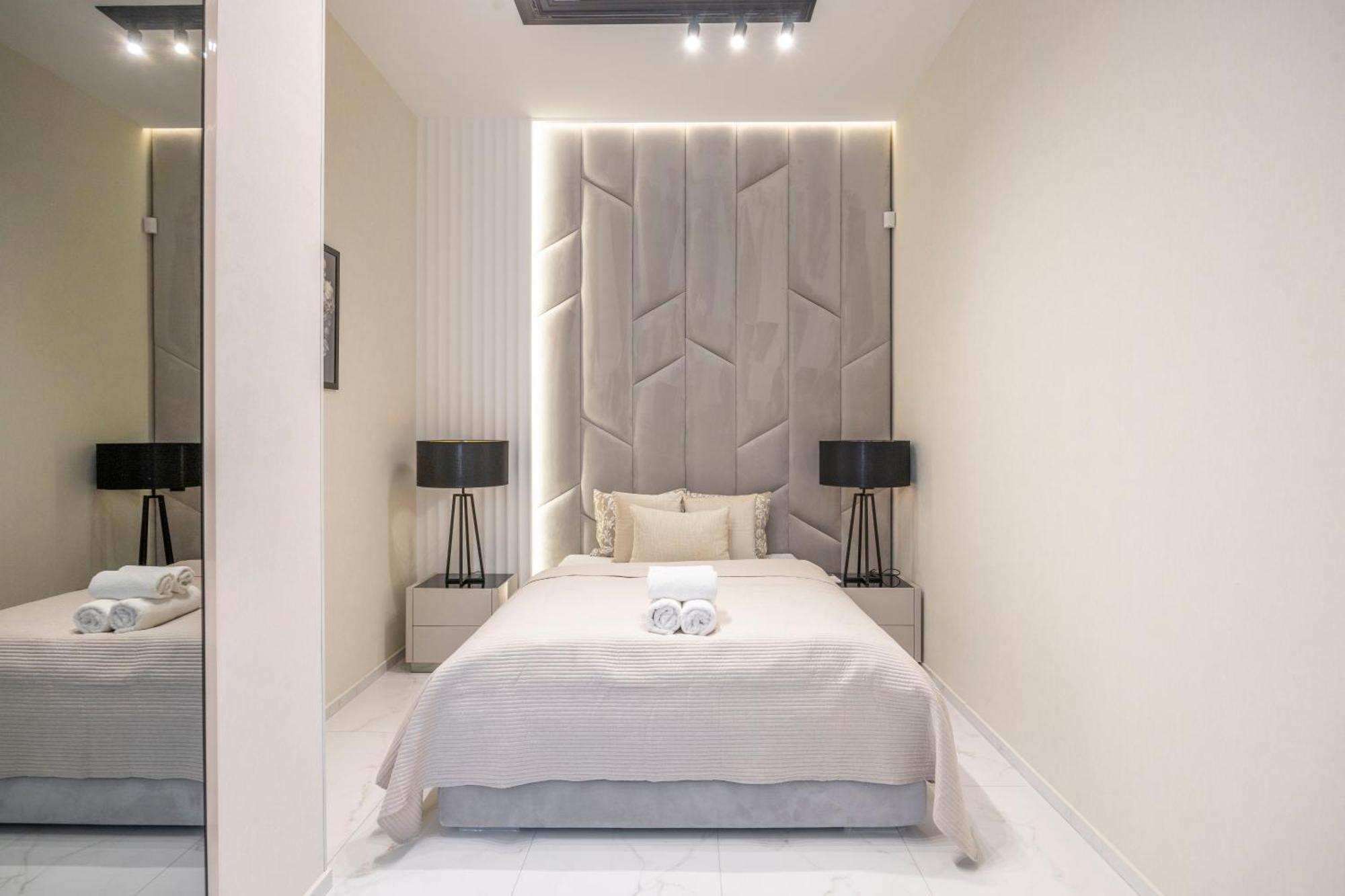 Luxurious High-End Central Grand Residence Next To The Basilica Budapest Exterior photo